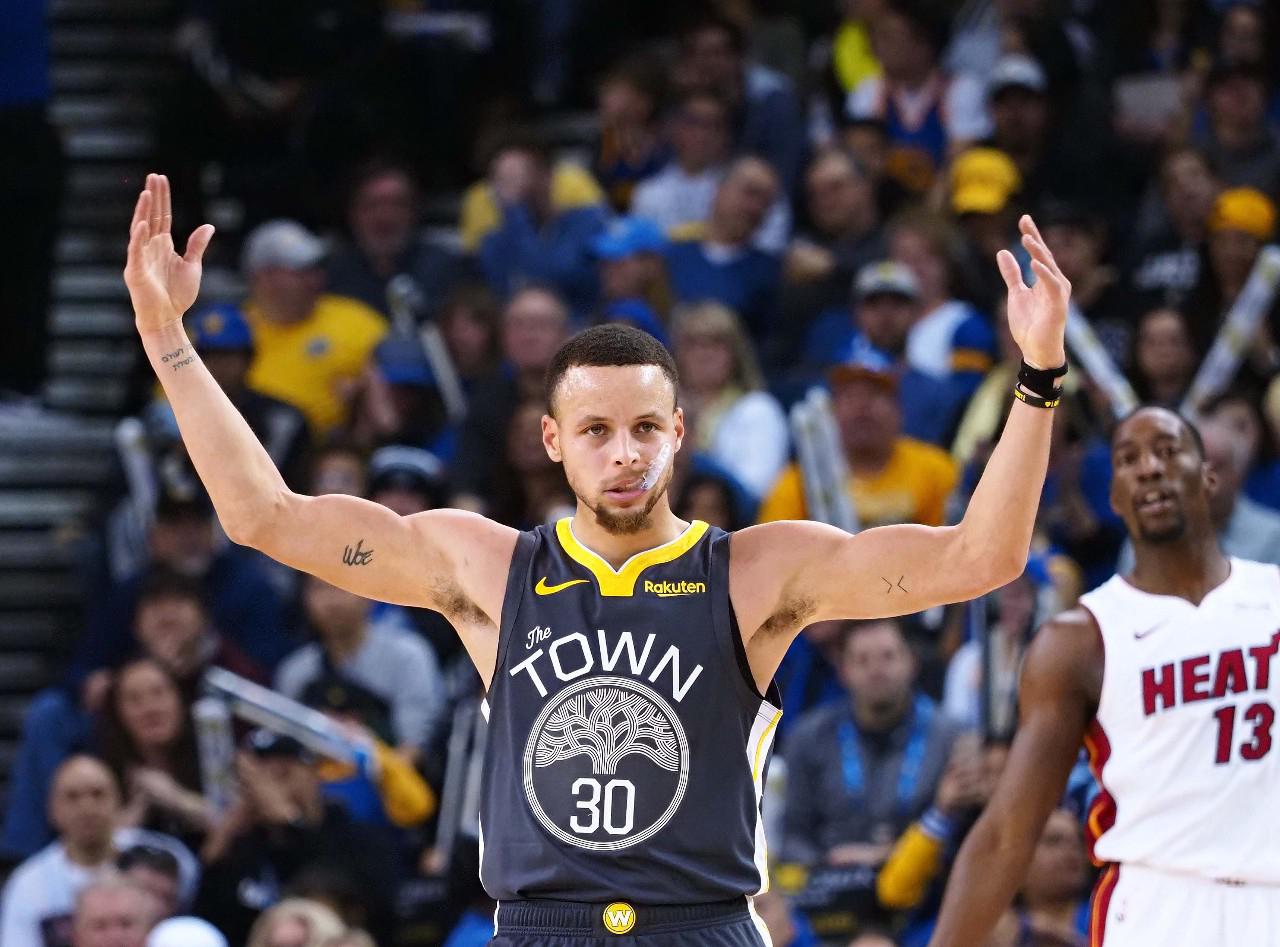 单纯的球员 单纯的球员