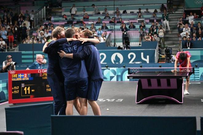 为西班牙队 为西班牙队